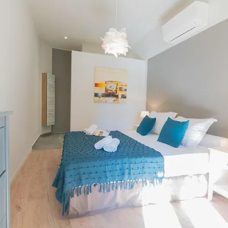 Fiora - Welkeys Apartment
