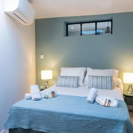 Fiora - Welkeys Apartment *